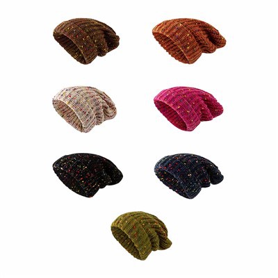 Värviline täpiline kootud müts